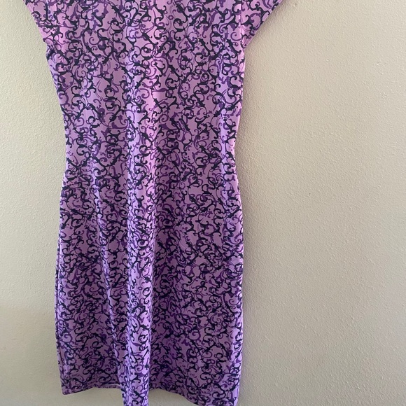 Patterned Athletic Dress - Picture 2 of 5